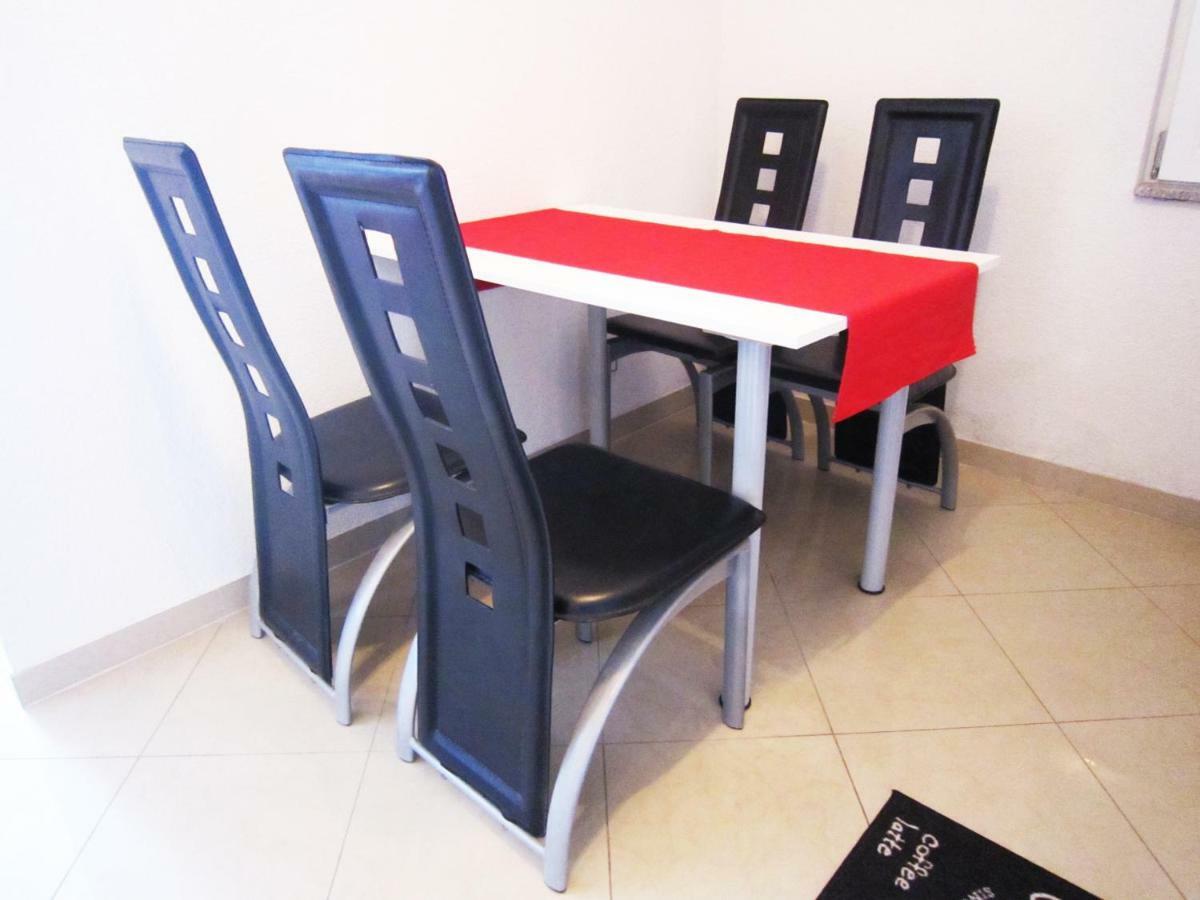 Apartments Jadran Гребащиця Екстер'єр фото